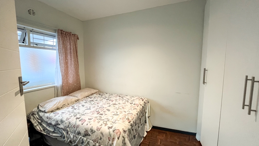 2 Bedroom Property for Sale in Wynberg Western Cape